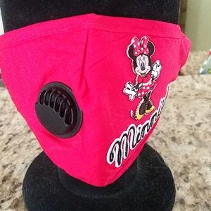 Red Minnie Mask /breathing valve 2 PM2.5 filters
